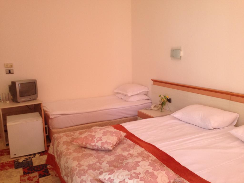 Hotel Koral - Free Parking